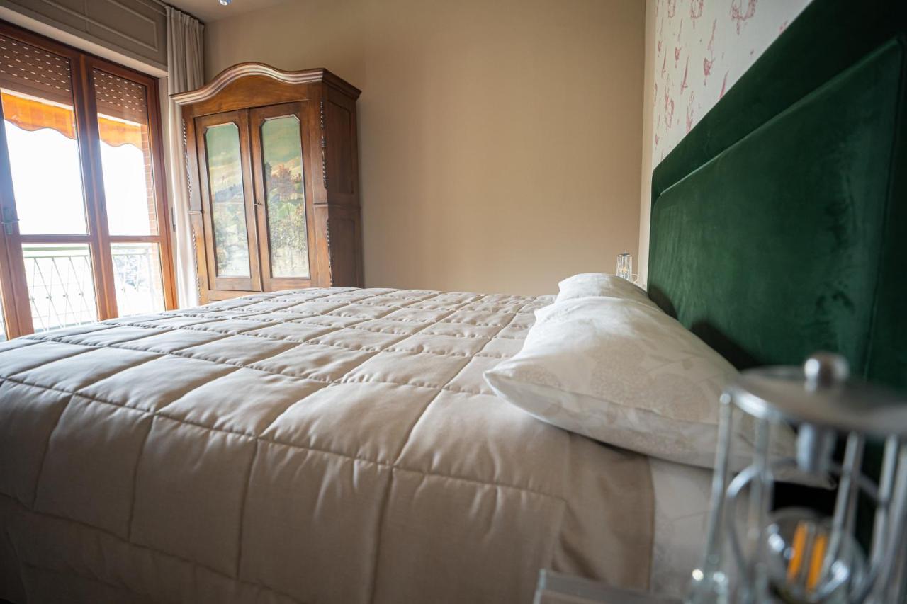 Bed and Breakfast Ca'Du Lin - Jacuzzi Cisterna d'Asti Екстер'єр фото