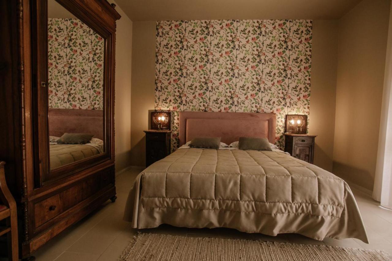 Bed and Breakfast Ca'Du Lin - Jacuzzi Cisterna d'Asti Екстер'єр фото