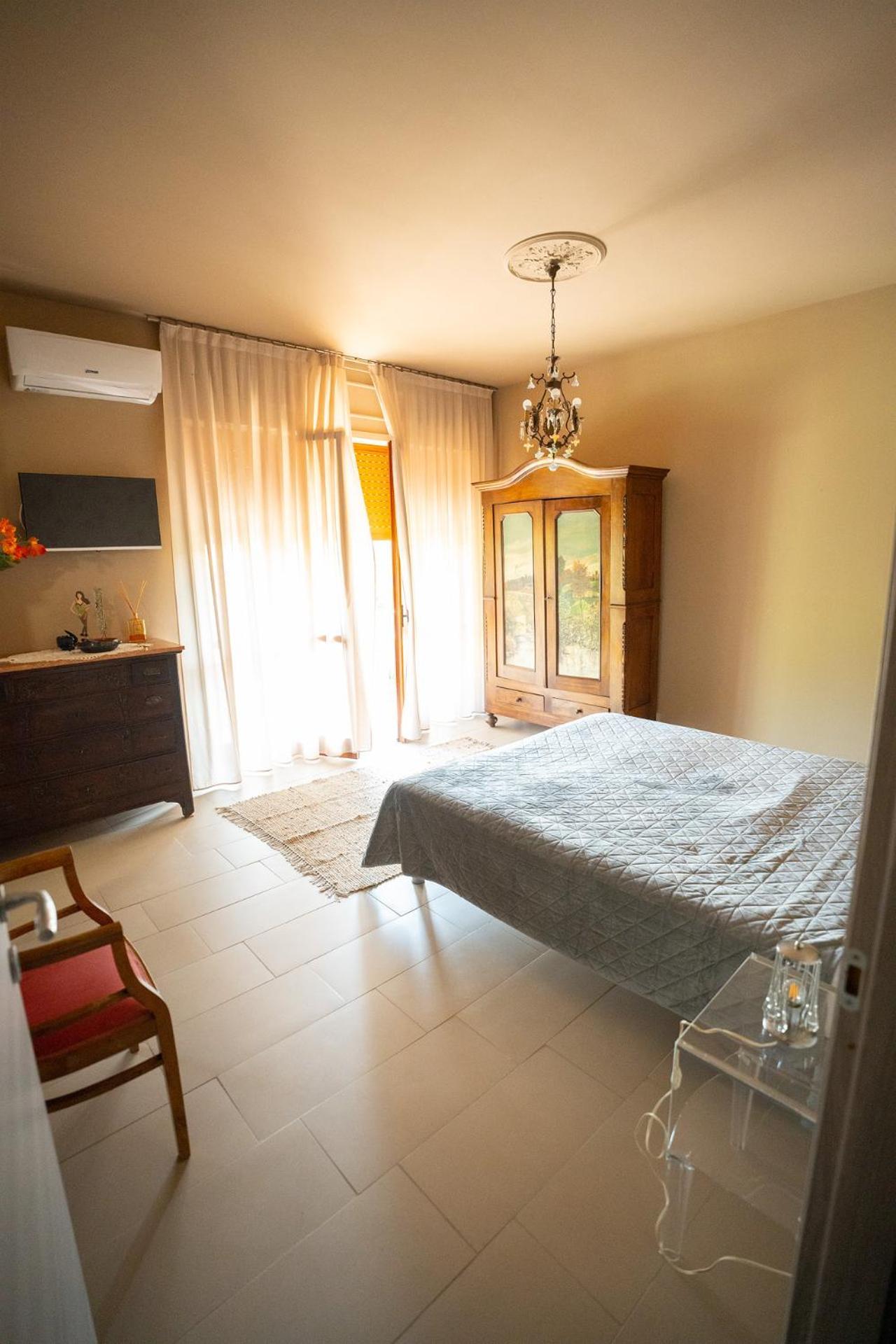 Bed and Breakfast Ca'Du Lin - Jacuzzi Cisterna d'Asti Екстер'єр фото